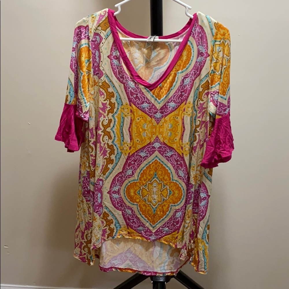 Multi colored shirt